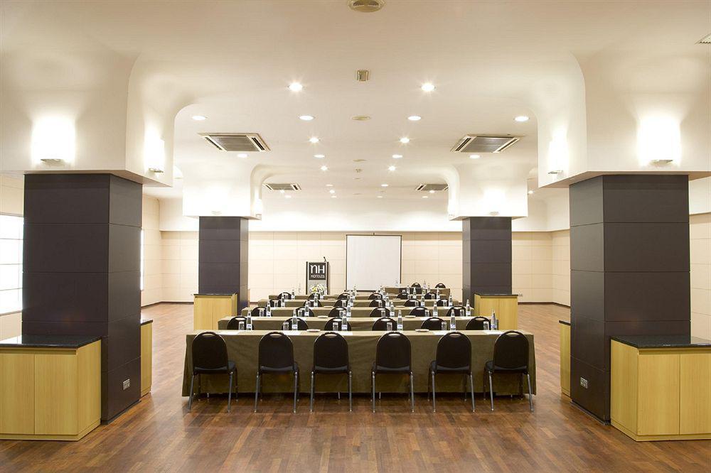 Nh Canciller Ayala Vitoria Facilități foto